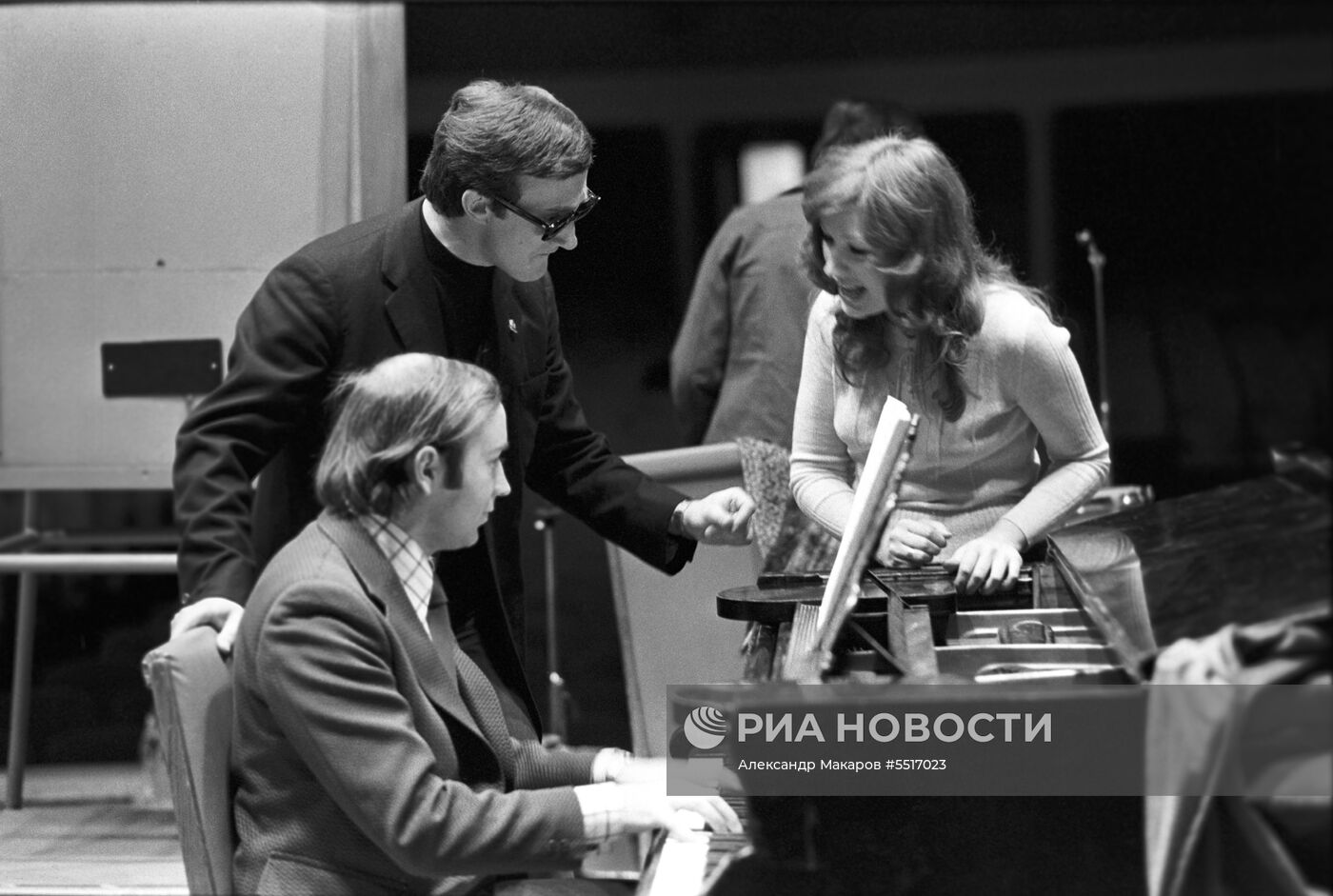 Эстрадная певица А.Пугачева