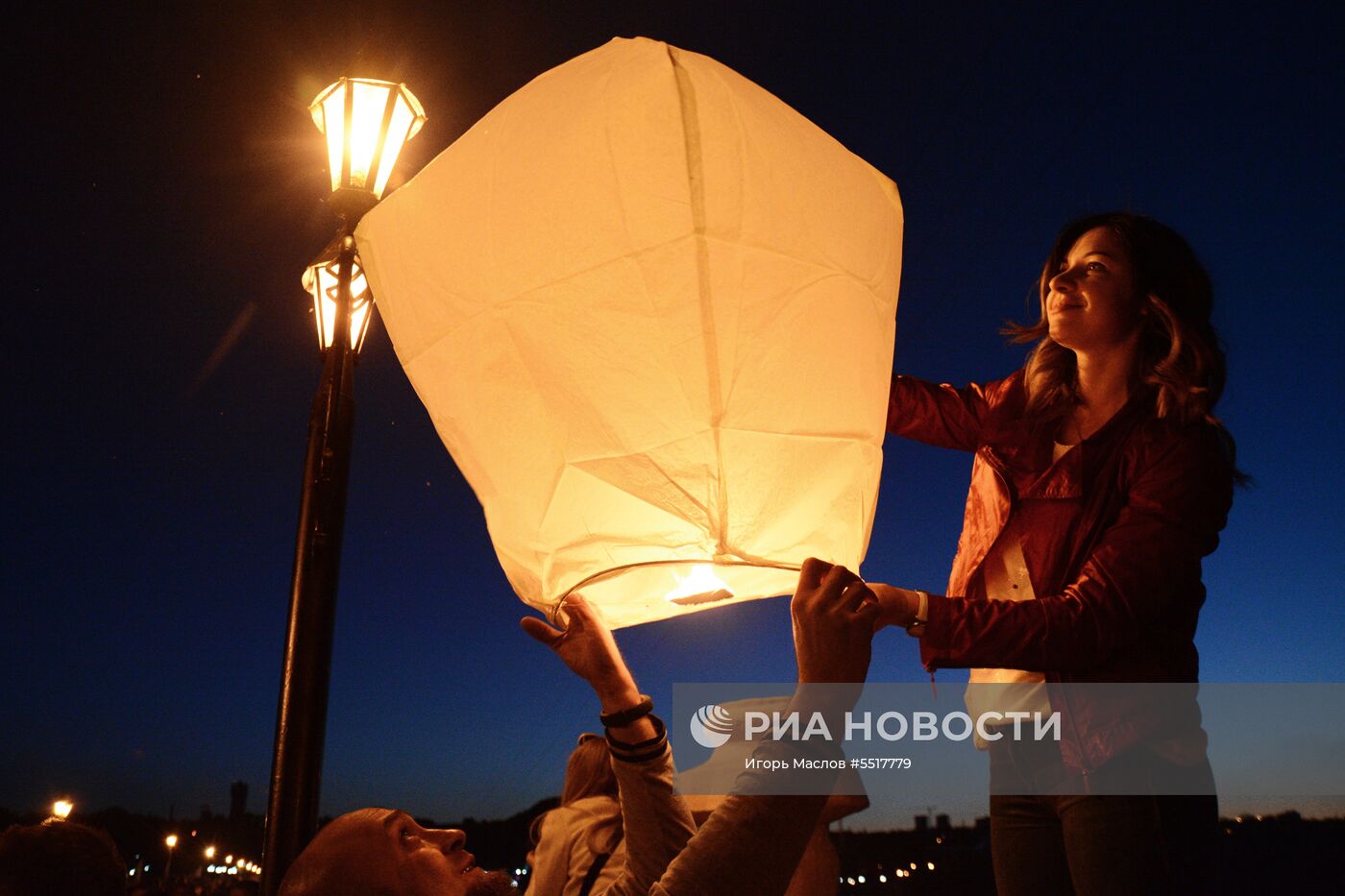 День защиты детей в Донецке и Луганске