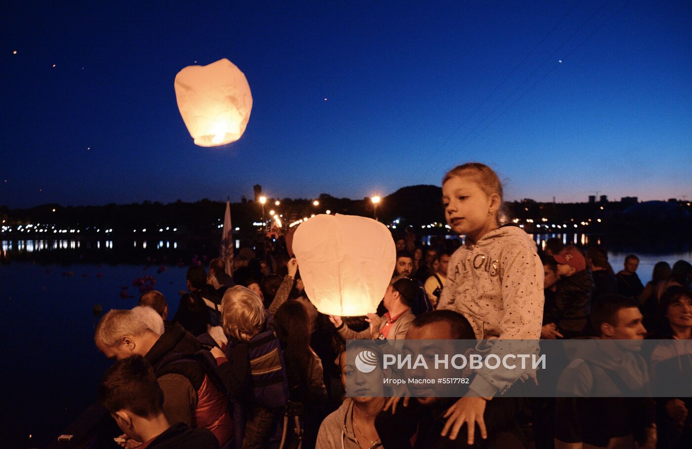 День защиты детей в Донецке и Луганске