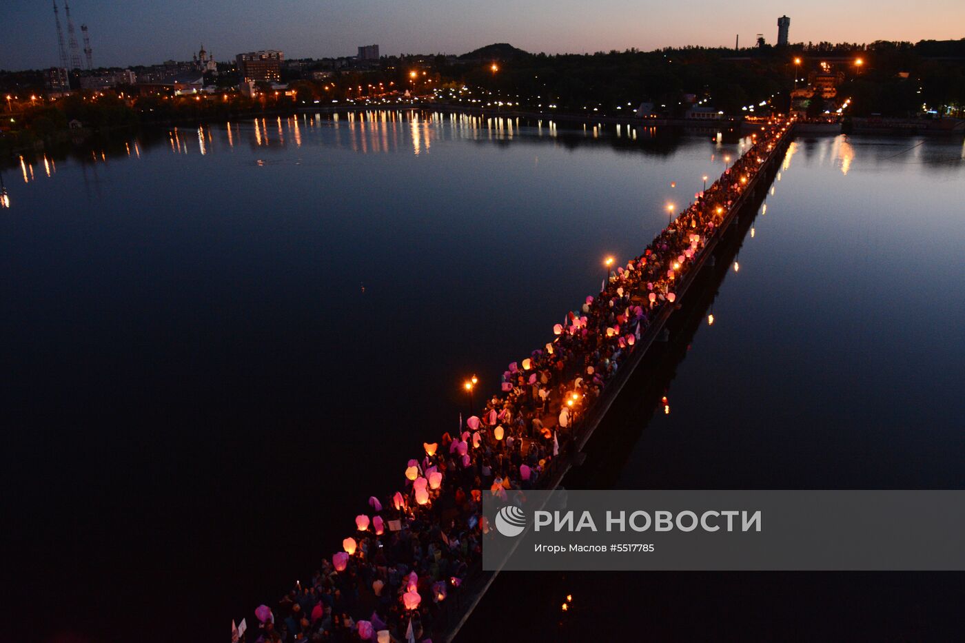 День защиты детей в Донецке и Луганске