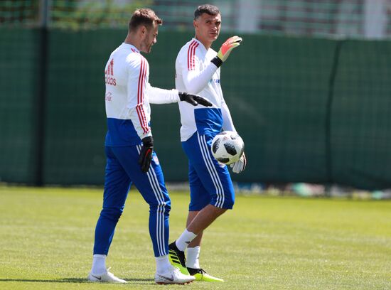 Футбол. Тренировка сборной России