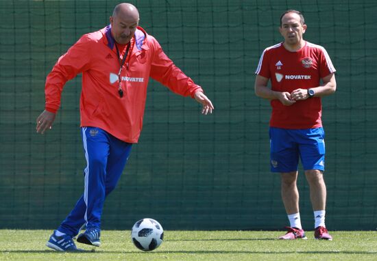 Футбол. Тренировка сборной России