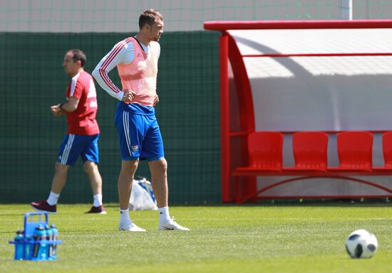 Футбол. Тренировка сборной России