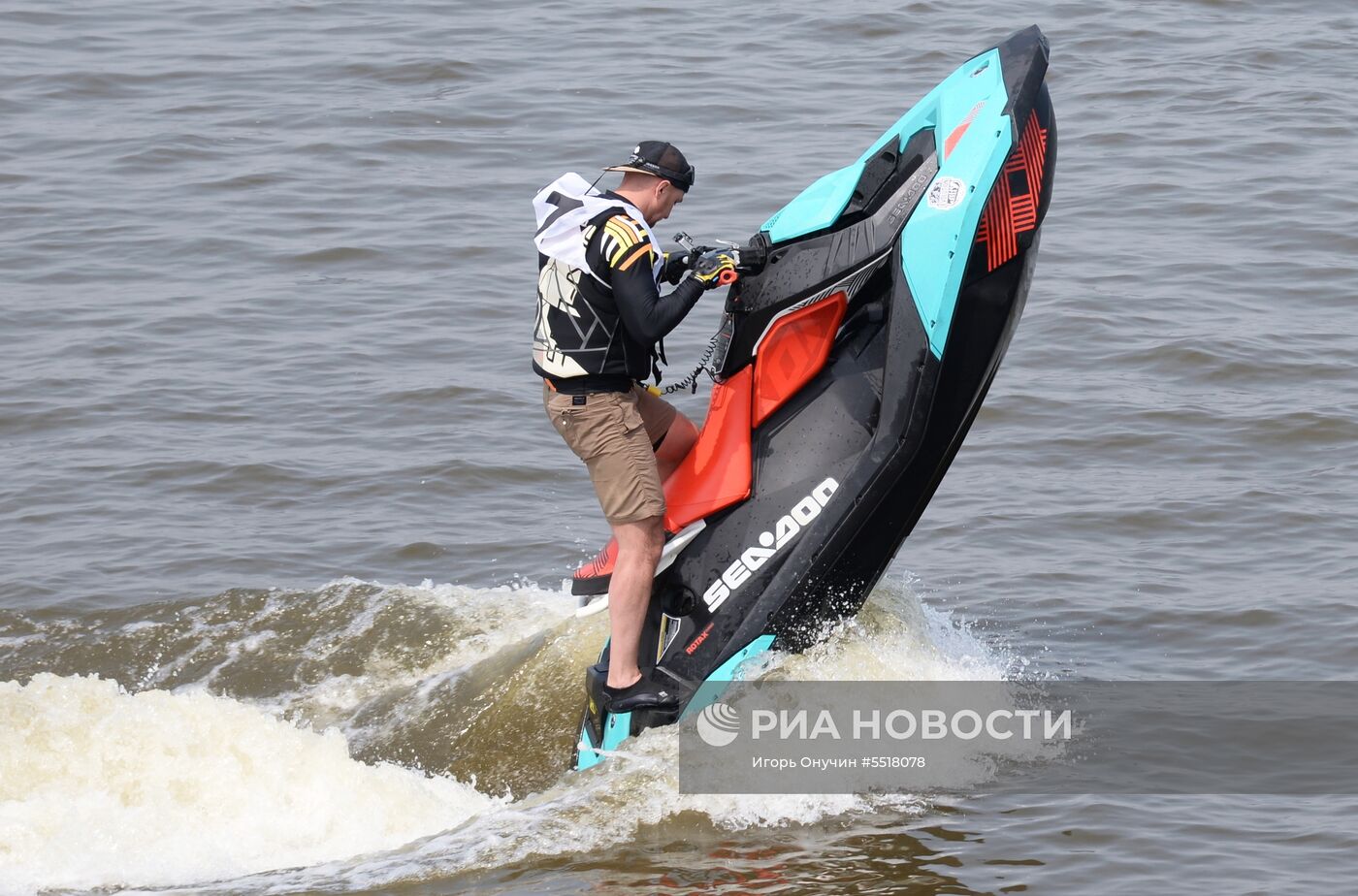 Открытие летнего сезона Aquafest 2018 в Хабаровске