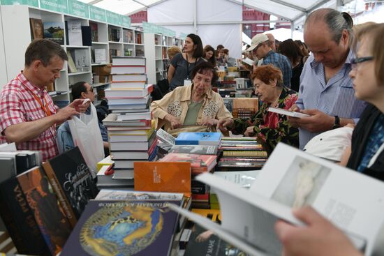 Книжный фестиваль "Красная площадь". День четвертый