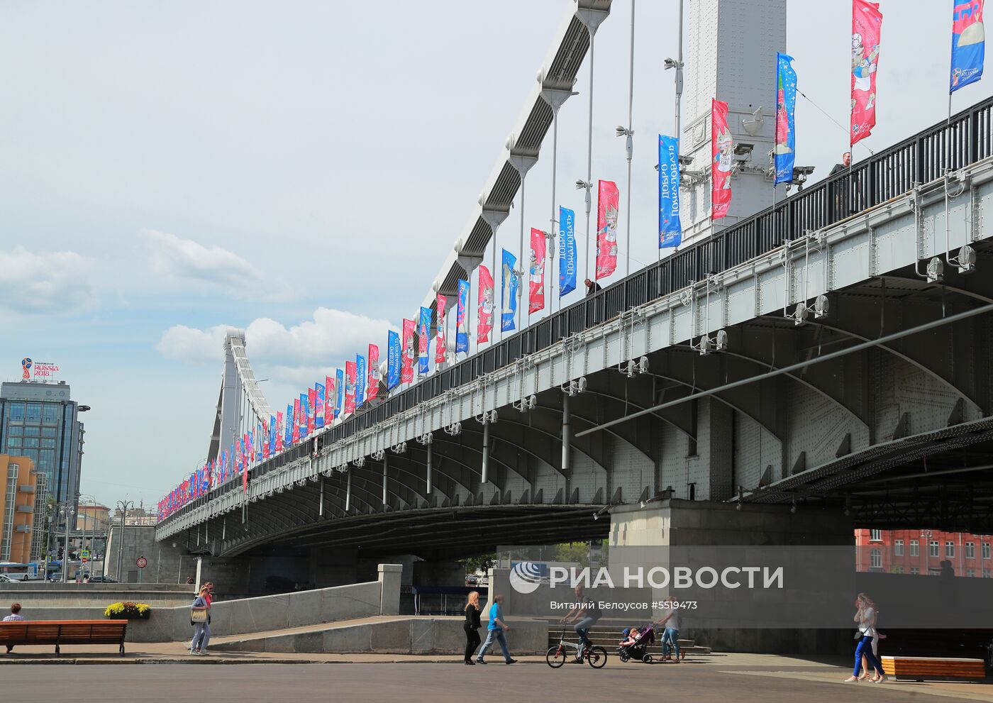 Кубок ЧМ-2018 по футболу выставили в Москве