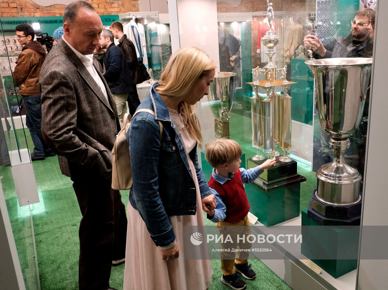 Открытие выставки «История отечественного футбола» в Санкт-Петербурге