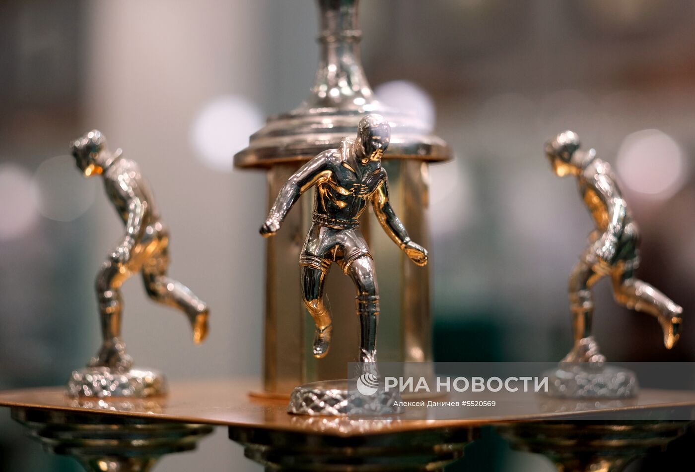 Открытие выставки «История отечественного футбола» в Санкт-Петербурге
