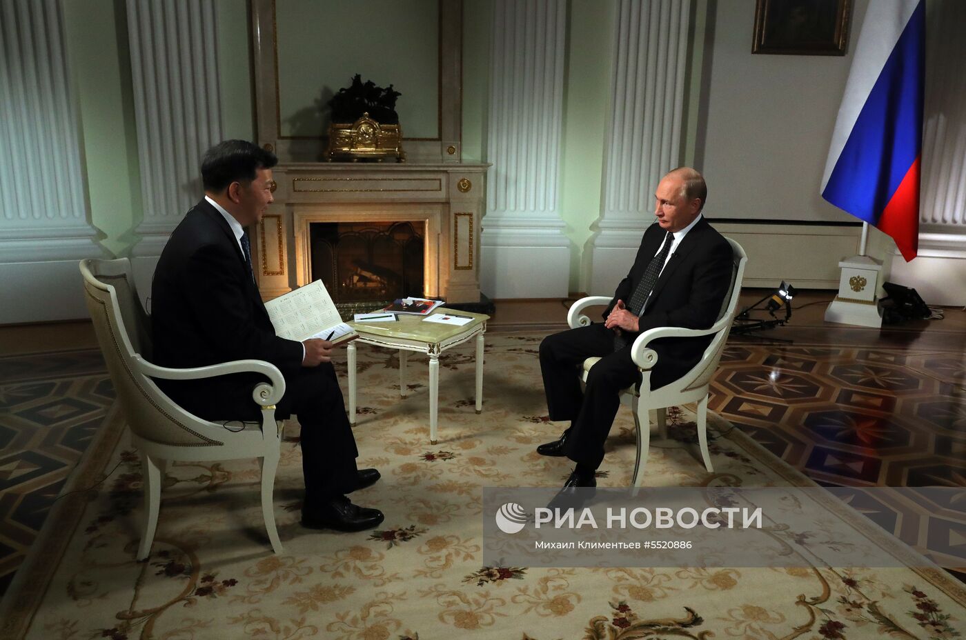 Президент РФ В. Путин дал интервью Медиакорпорации Китая