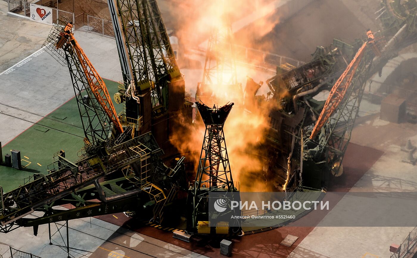 Запуск ТПК  "Союз МС-09» с участниками длительной экспедиции МКС-56/57