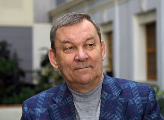 Награждение деятелей культуры и искусства культуры государственными и ведомственными наградами