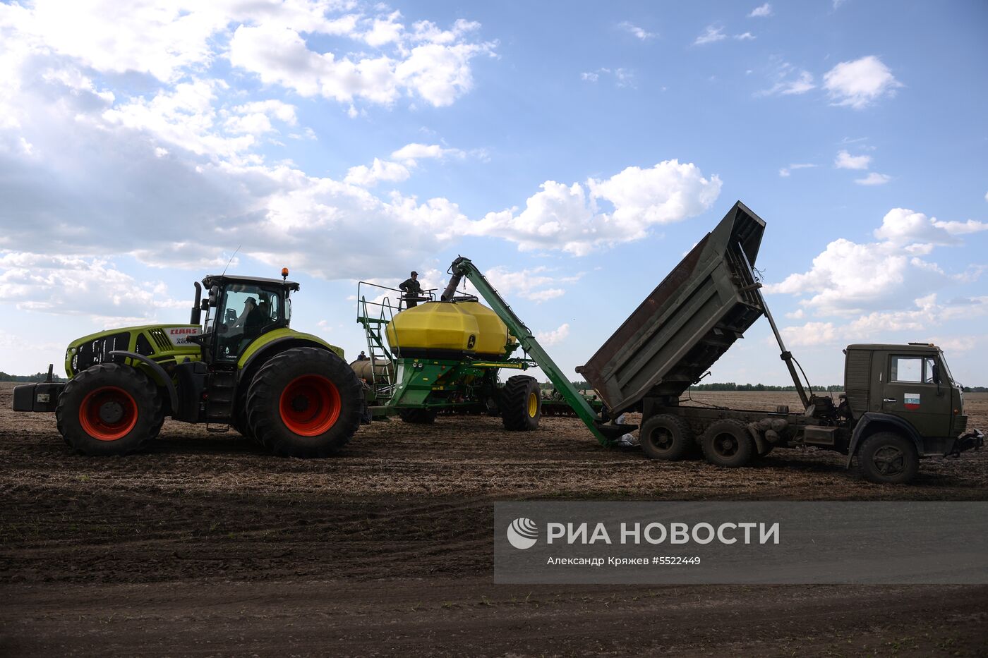 Весенняя посевная в Новосибирской области