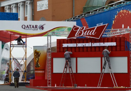 Строительство фан-зоны к ЧМ-2018 по футболу в Санкт-Петербурге