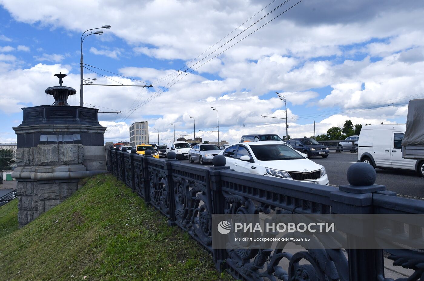 Крестовский мост (Крестовский путепровод) в Москве 