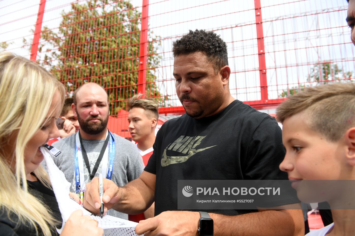 Открытие культурно-спортивного центра Nike Box в Москве