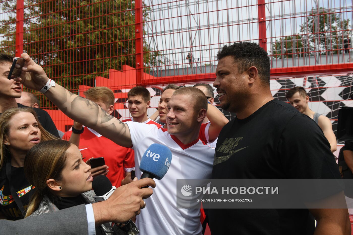 Открытие культурно-спортивного центра Nike Box в Москве