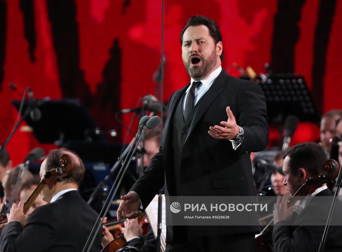 Гала-концерт в честь открытия Чемпионата мира по футболу