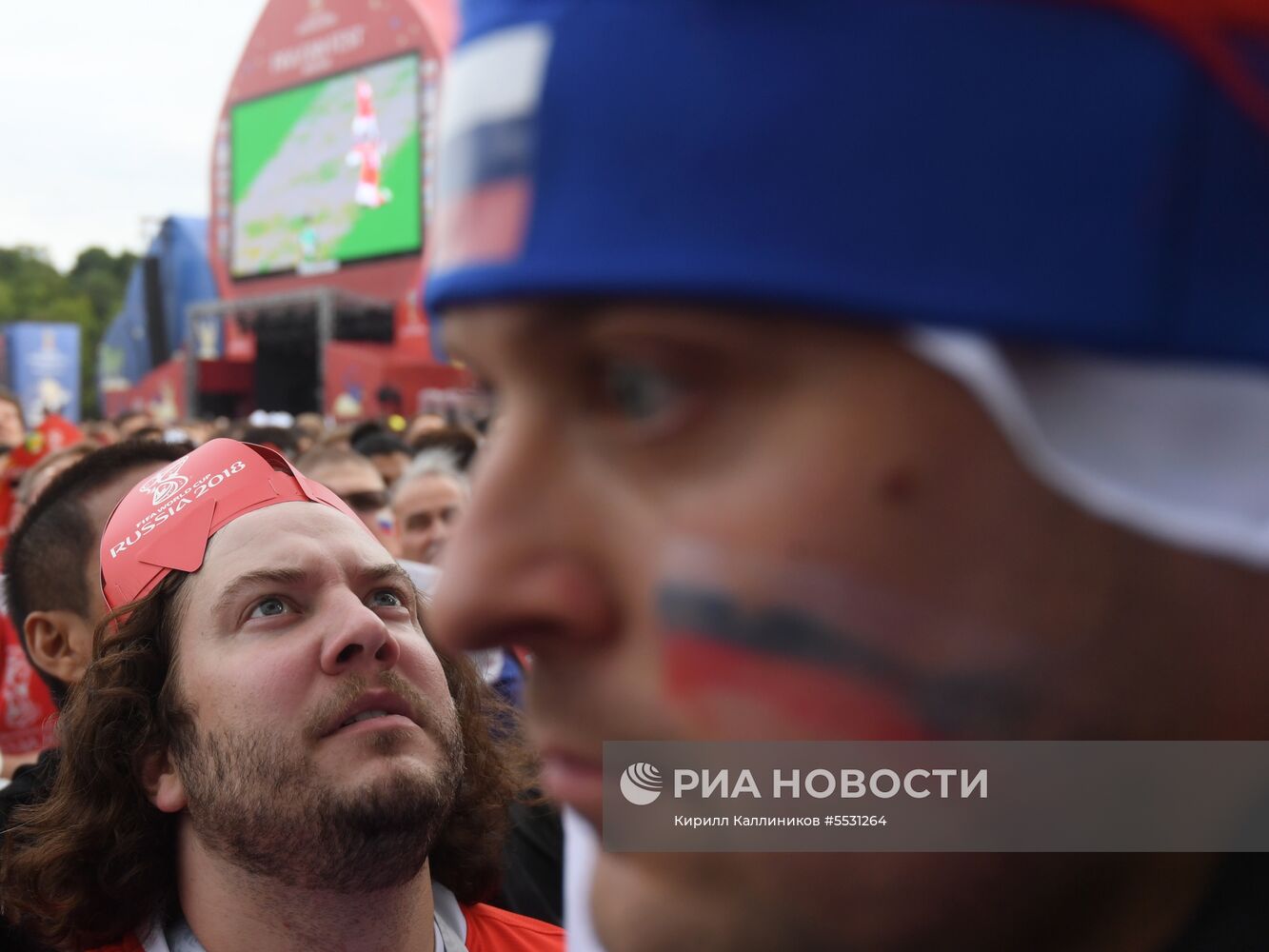 Просмотр матча ЧМ-2018 по футболу между сборными России и Саудовской Аравии