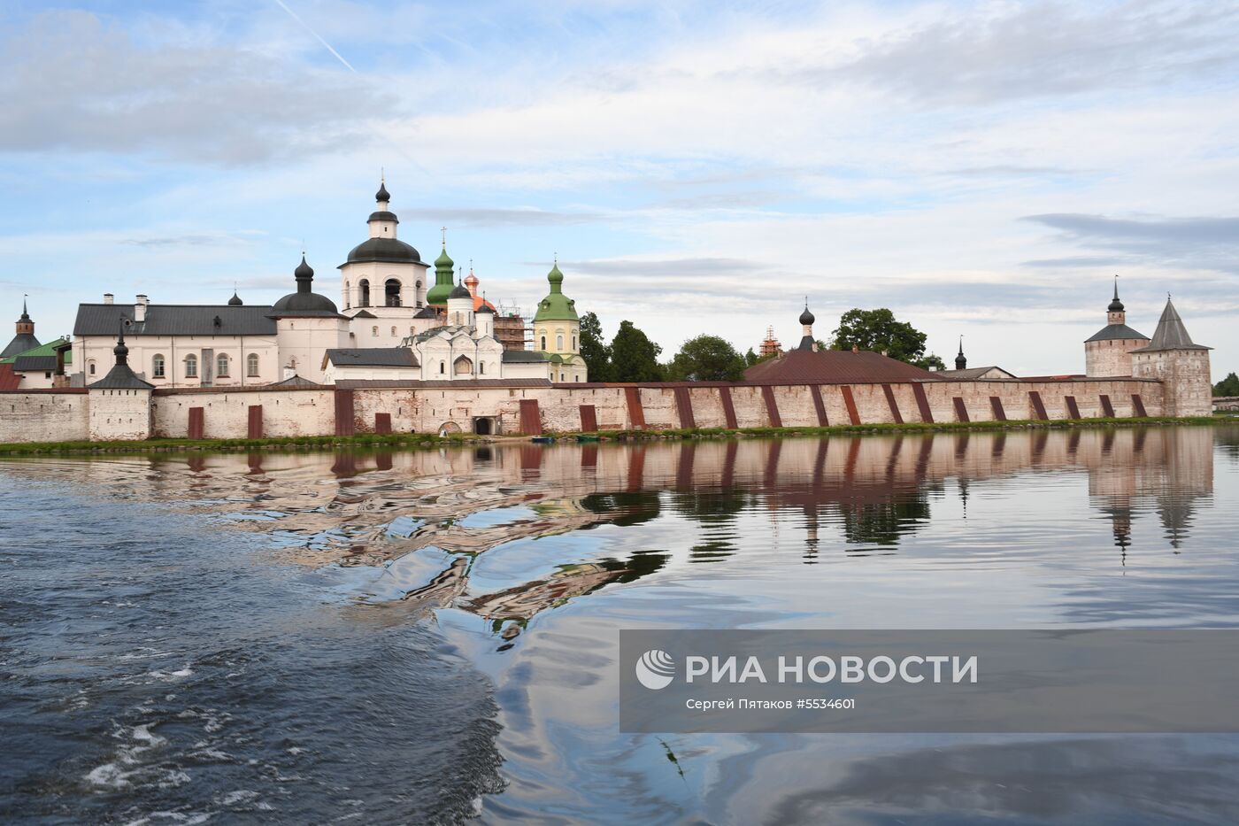 Кирилло-Белозерский монастырь в Вологодской области