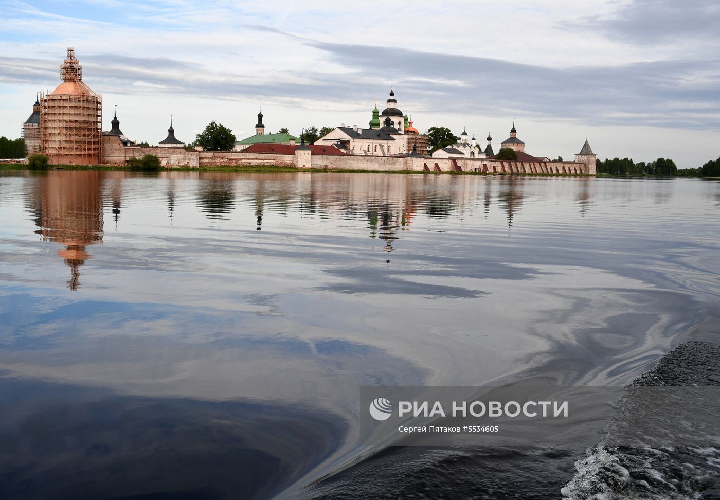 Кирилло-Белозерский монастырь в Вологодской области