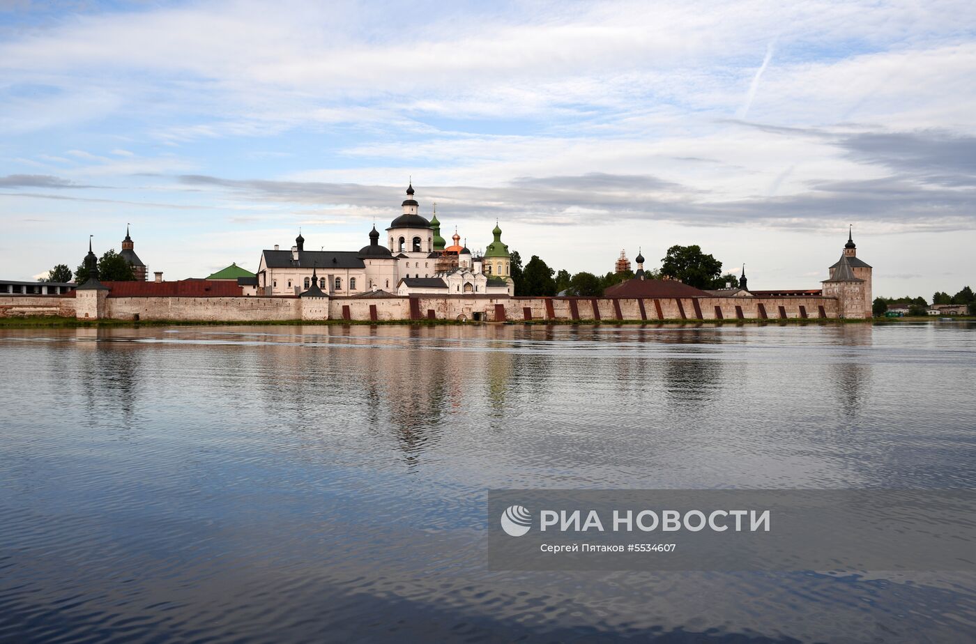 Кирилло-Белозерский монастырь в Вологодской области