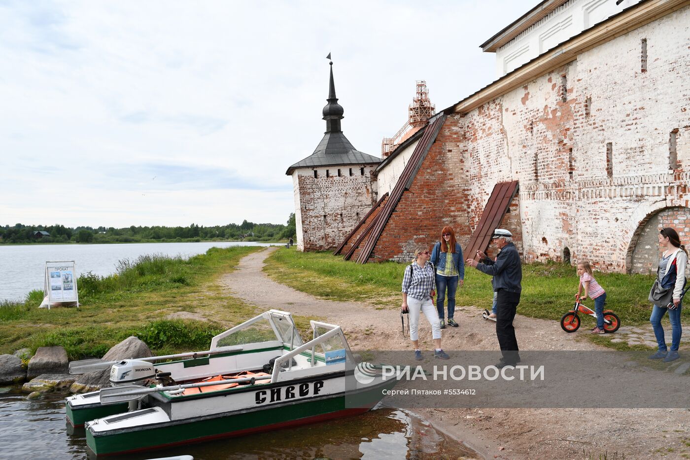 Кирилло-Белозерский монастырь в Вологодской области