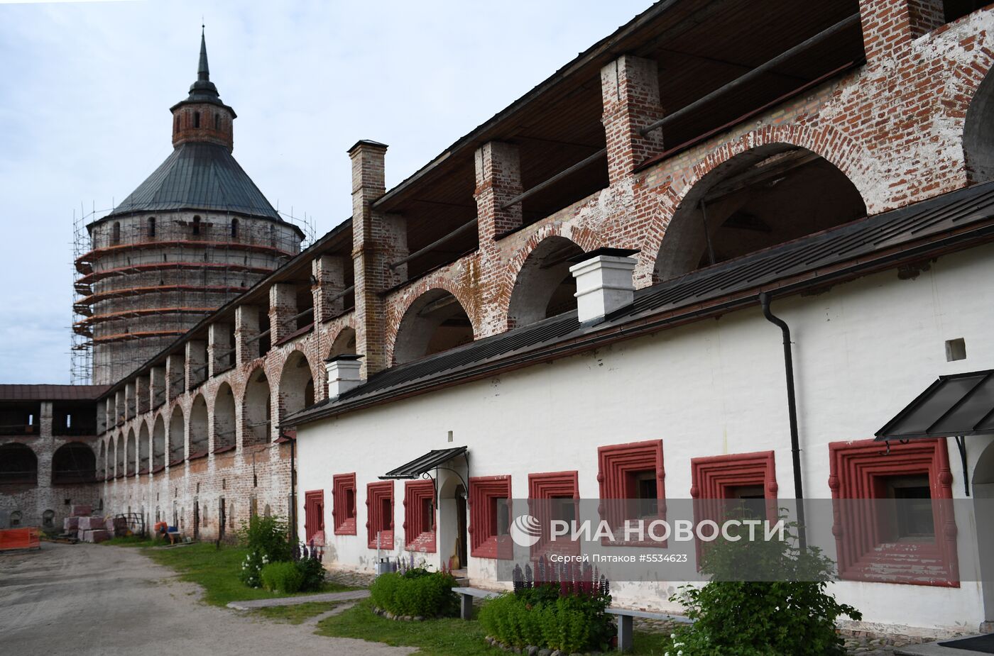 Кирилло-Белозерский монастырь в Вологодской области