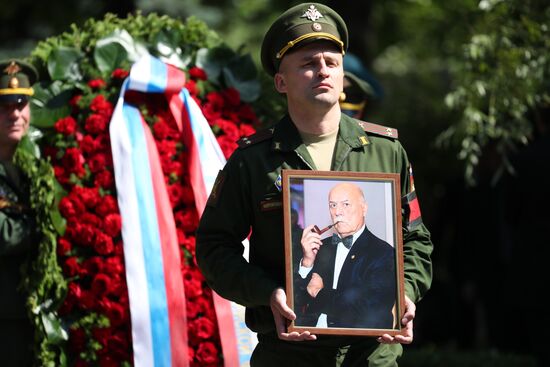 Прощание с режиссёром Станиславом Говорухиным 