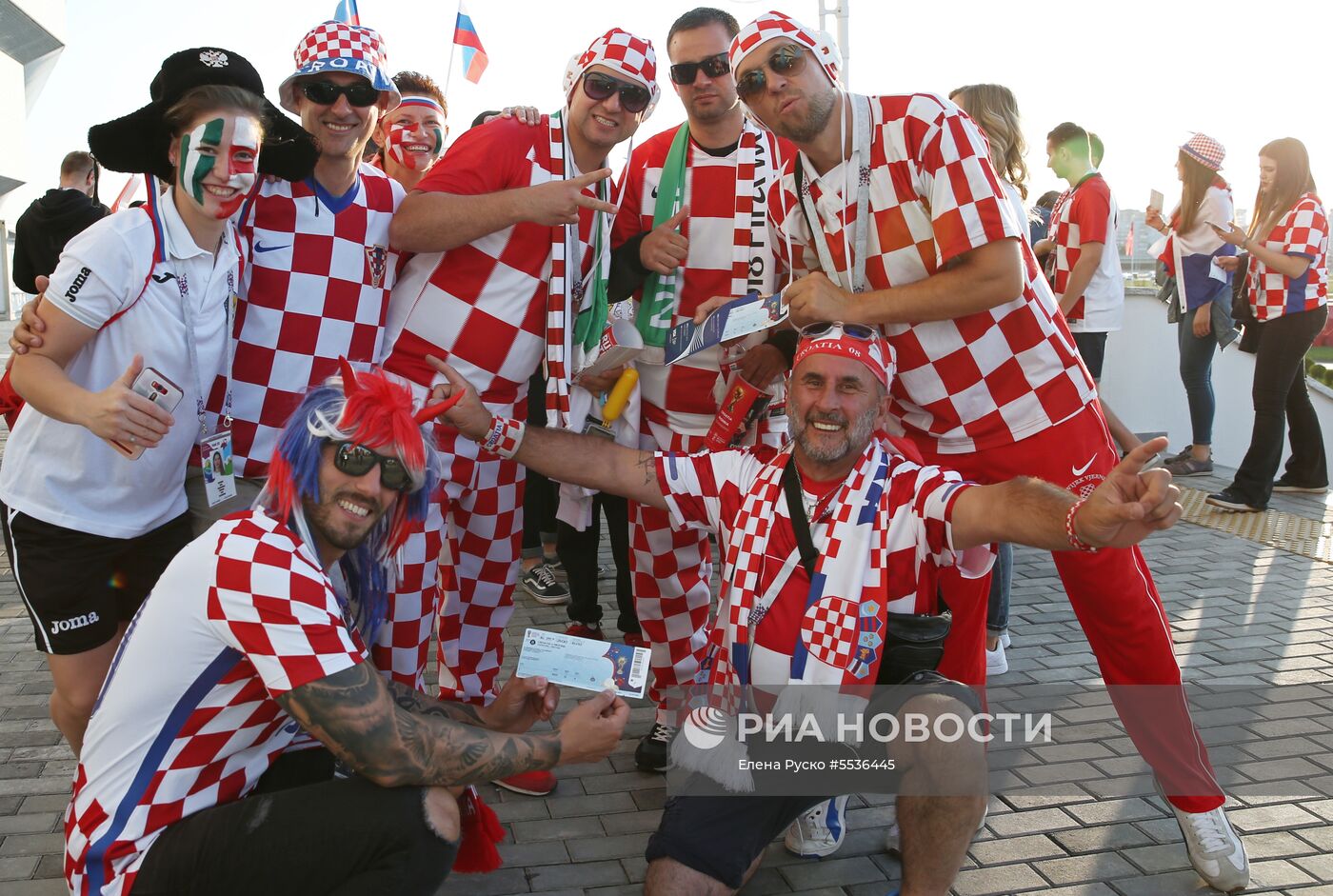 Болельщики перед матчем ЧМ-2018 Хорватия - Нигерия