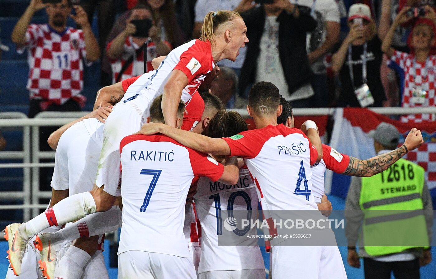 Игроки сборной Хорватии радуются забитому голу в матче группового этапа чемпионата мира по футболу между сборными Хорватии и Нигерии. Место: Россия, Калининград. Автор: Александр Вильф/РИА Новости. Футбол. ЧМ-2018. Матч Хорватия - Нигерия