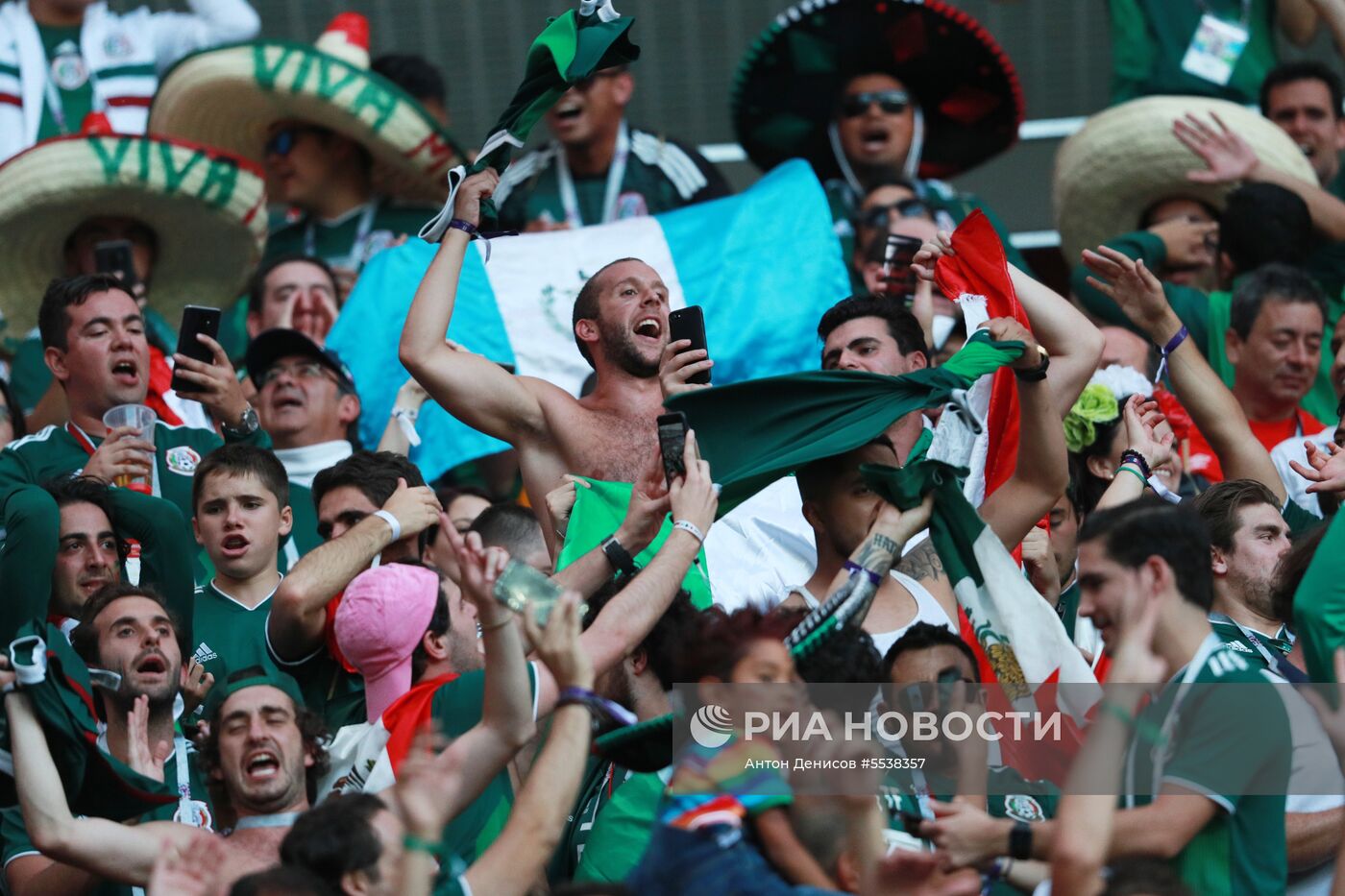 Футбол. ЧМ-2018. Матч Германия - Мексика