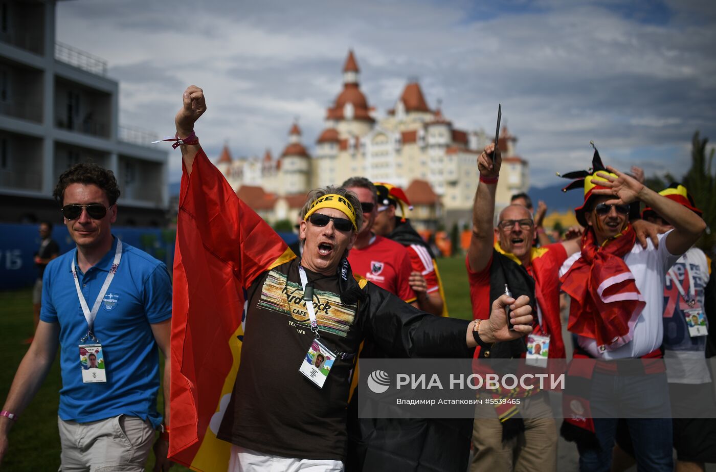 Болельщики перед матчем ЧМ-2018 по футболу между сборными Бельгии и Панамы