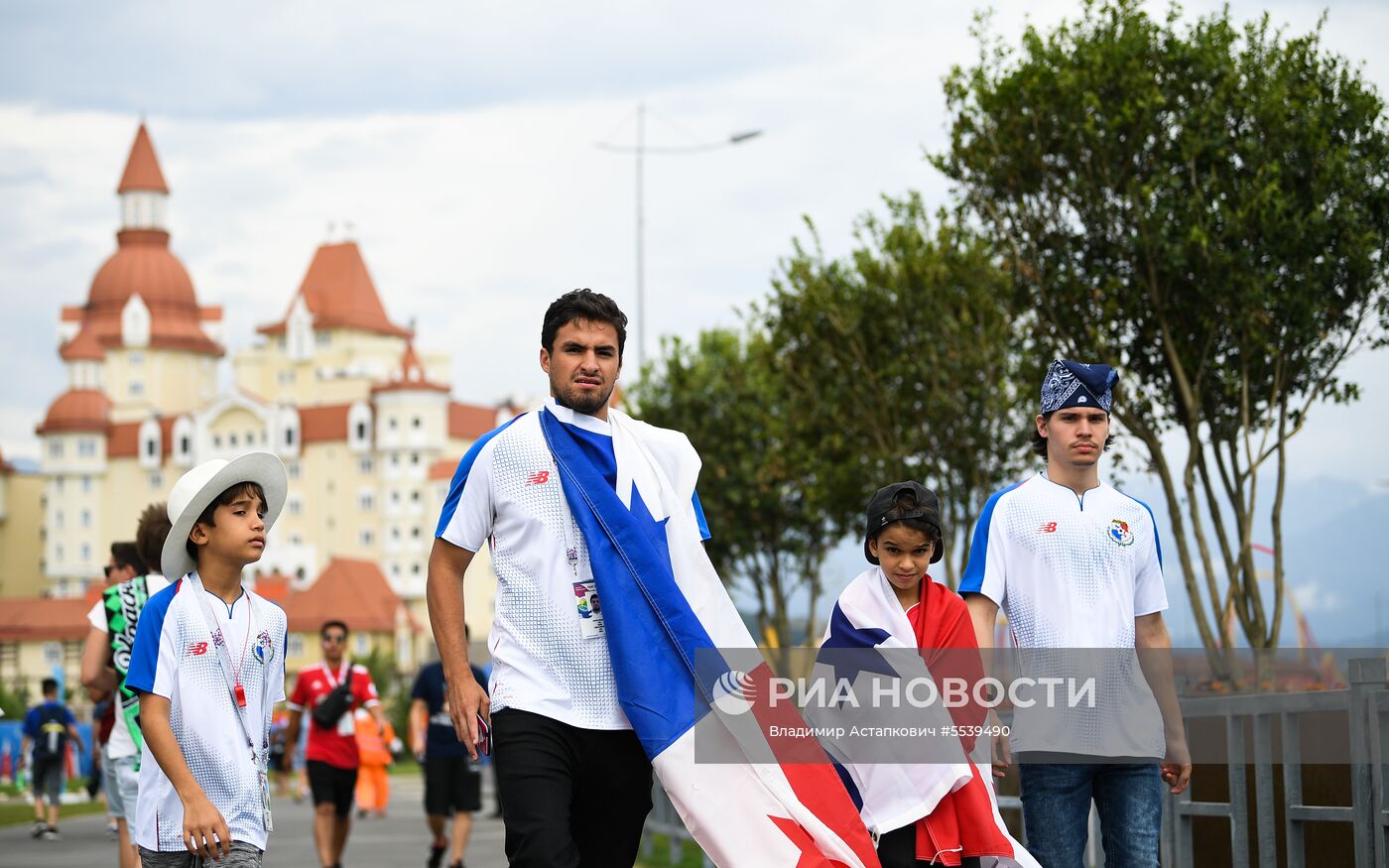 Болельщики перед матчем ЧМ-2018 по футболу между сборными Бельгии и Панамы