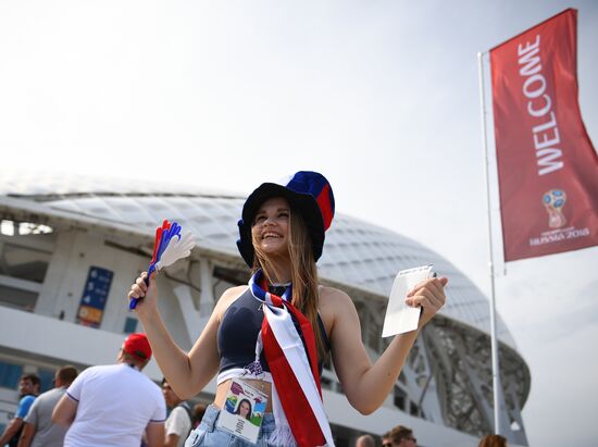 Болельщики перед матчем ЧМ-2018 по футболу между сборными Бельгии и Панамы