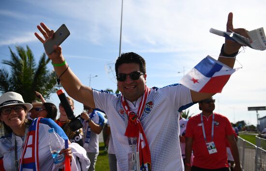 Болельщики перед матчем ЧМ-2018 по футболу между сборными Бельгии и Панамы