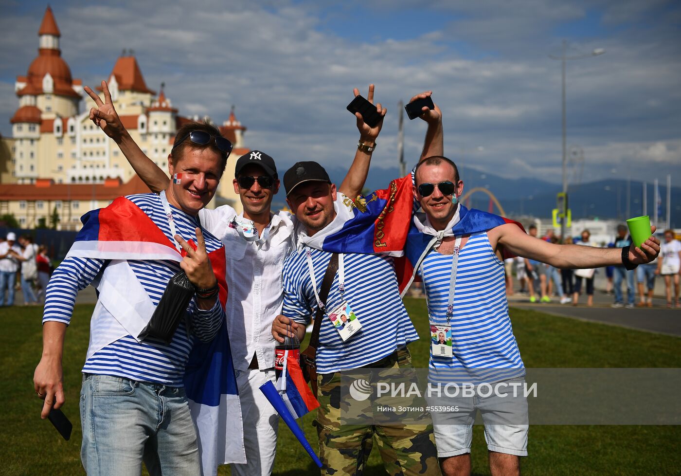 Болельщики перед матчем ЧМ-2018 по футболу между сборными Бельгии и Панамы