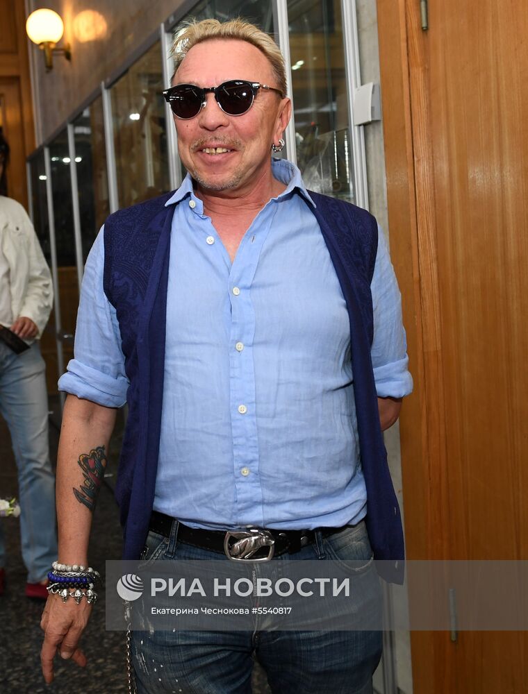 Премьера фильма "Прощаться не будем"