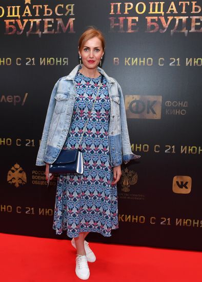 Премьера фильма "Прощаться не будем"