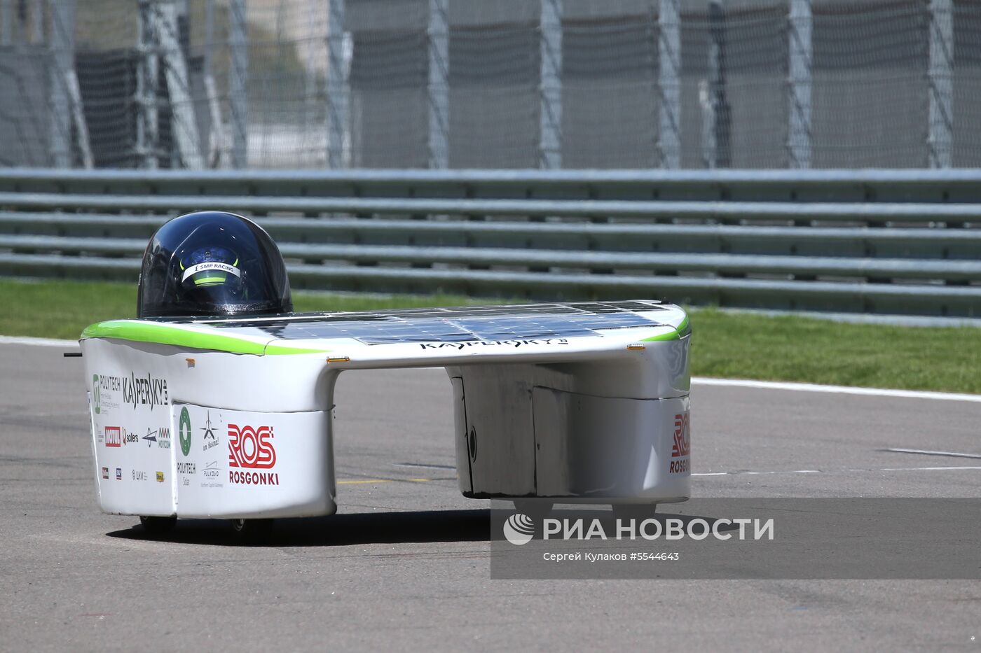 Испытание первого российского солнцемобиля