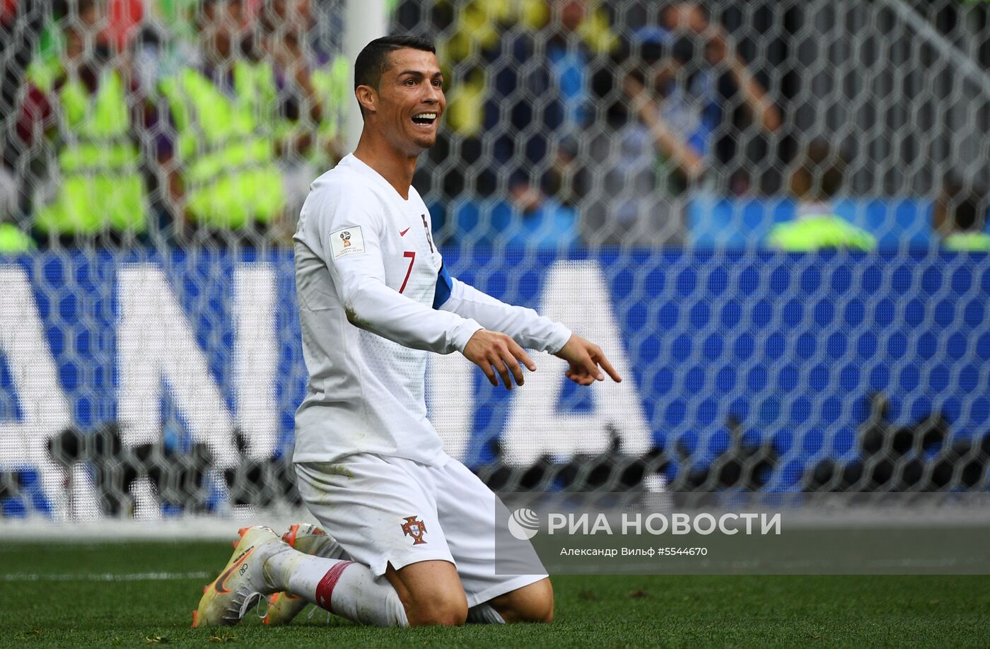 Криштиану Роналду (Португалия) в матче группового этапа чемпионата мира по футболу между сборными Португалии и Марокко. Место: Россия, Москва. Автор: Александр Вильф/РИА Новости. Футбол. ЧМ-2018. Матч Португалия - Марокко