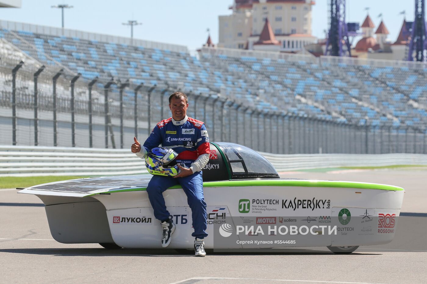 Испытание первого российского солнцемобиля