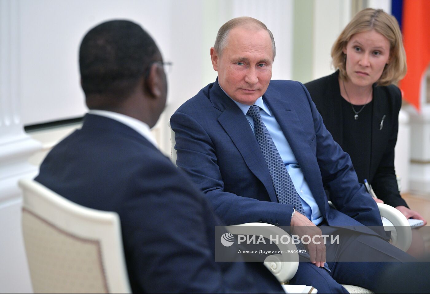 Президент РФ В. Путин встретился с президентом Сенегала М. Салла 