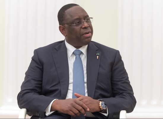 Президент РФ В. Путин встретился с президентом Сенегала М. Салла 