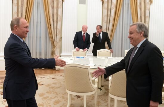 Президент РФ В. Путин встретился с генеральным секретарем ООН А. Гутеррешем
