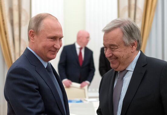 Президент РФ В. Путин встретился с генеральным секретарем ООН А. Гутеррешем