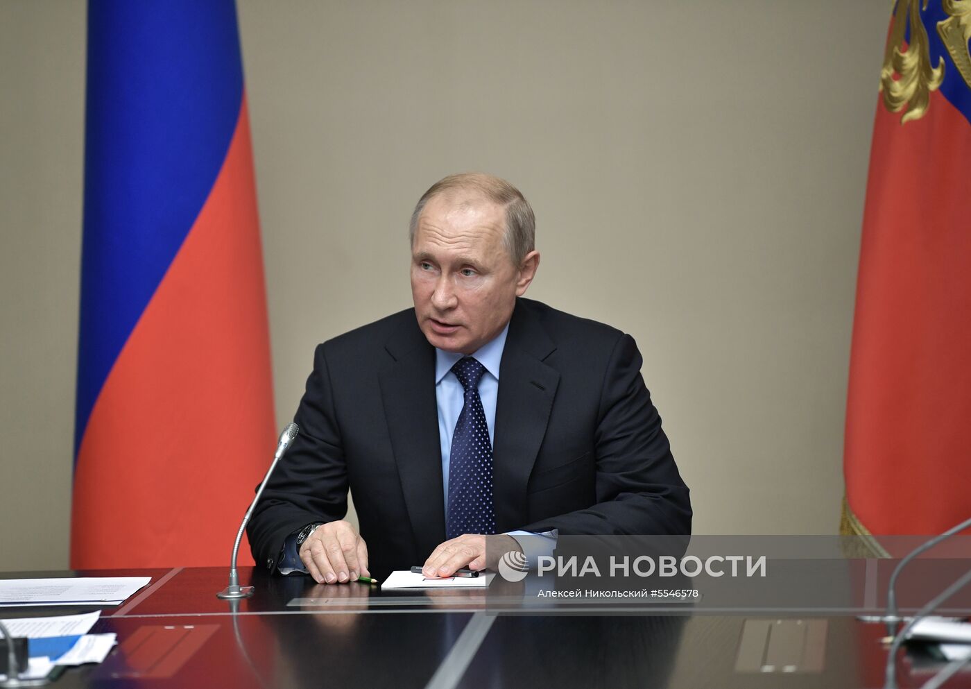 Президент РФ В. Путин провел заседание Совбеза РФ
