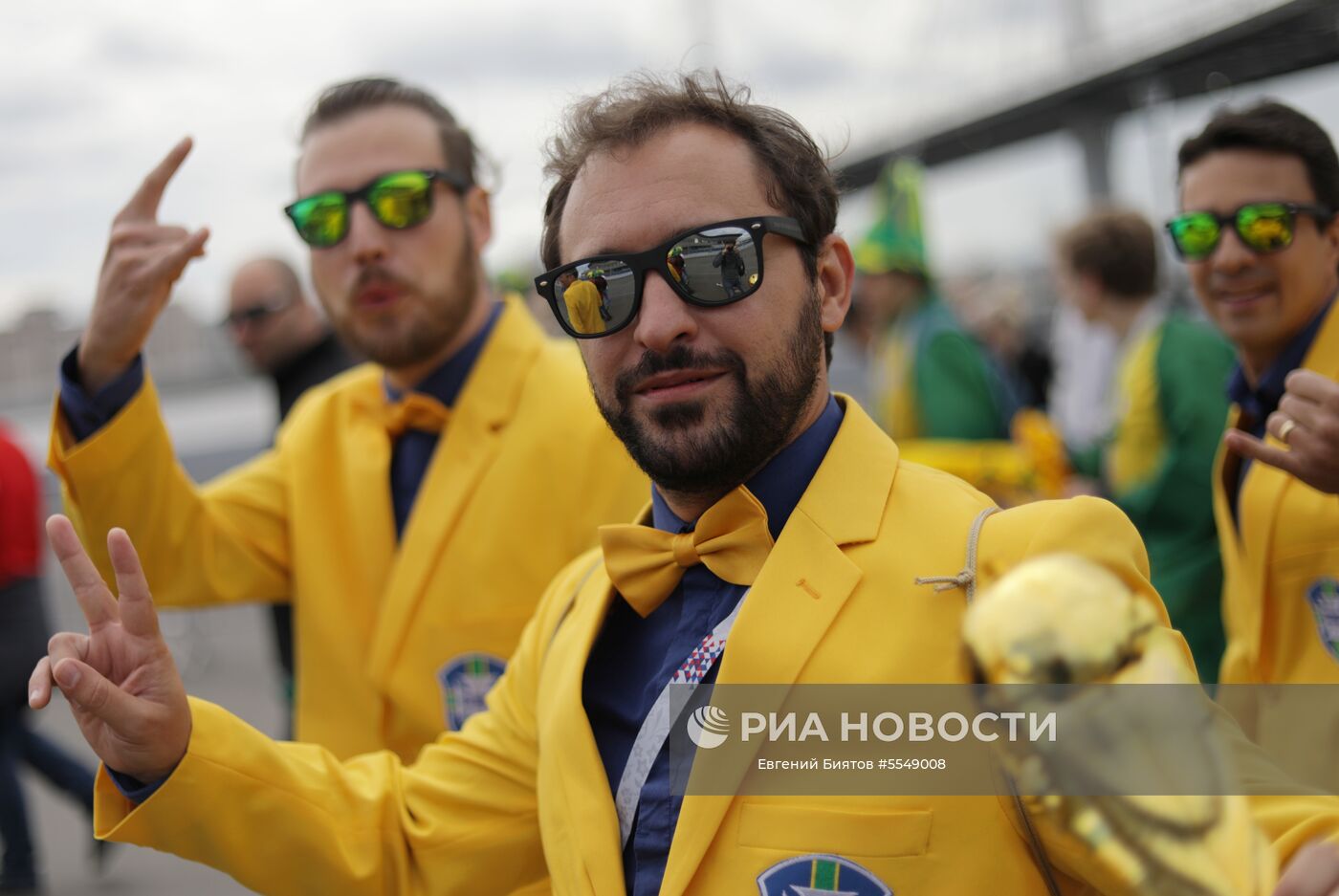 Болельщики перед матчем ЧМ-2018 по футболу между сборными Бразилии и Коста-Рики