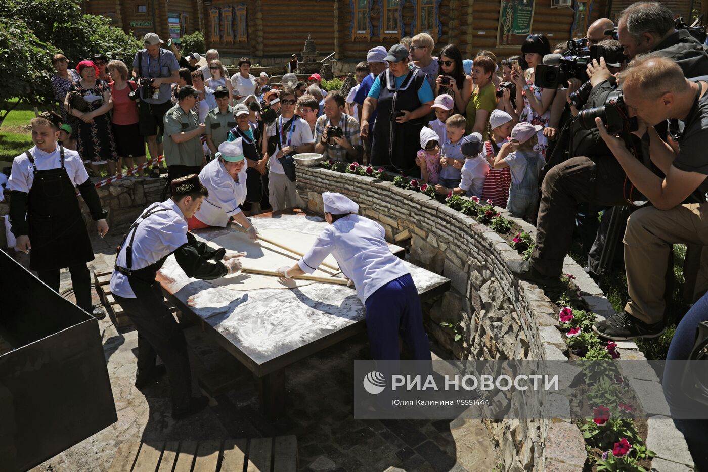 В Казани приготовили 6-килограммовый перемяч в честь ЧМ-2018