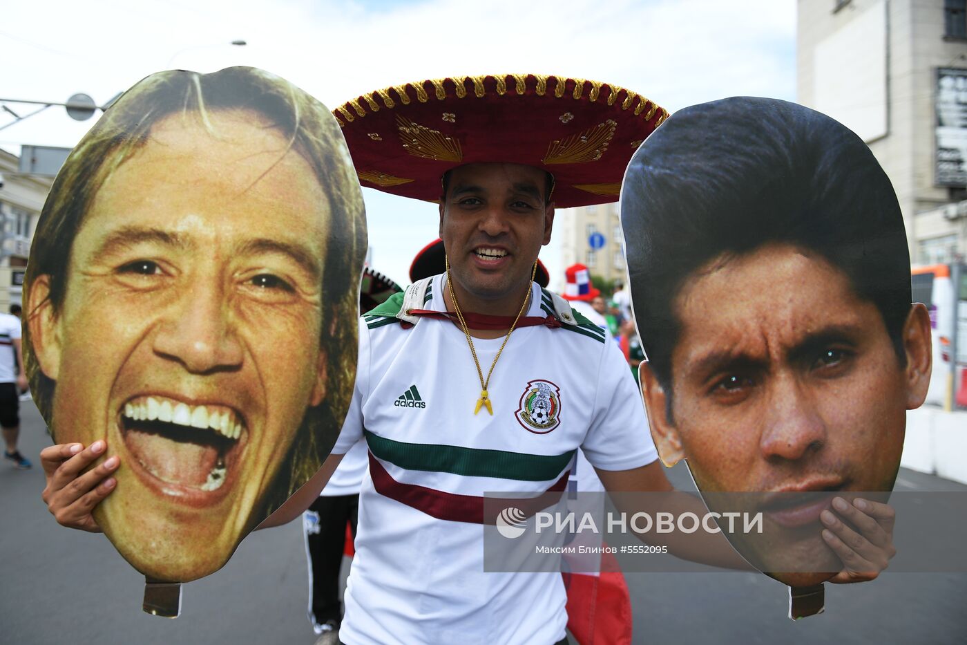 Болельщики перед матчем ЧМ-2018 по футболу между сборными Республики Корея и Мексики