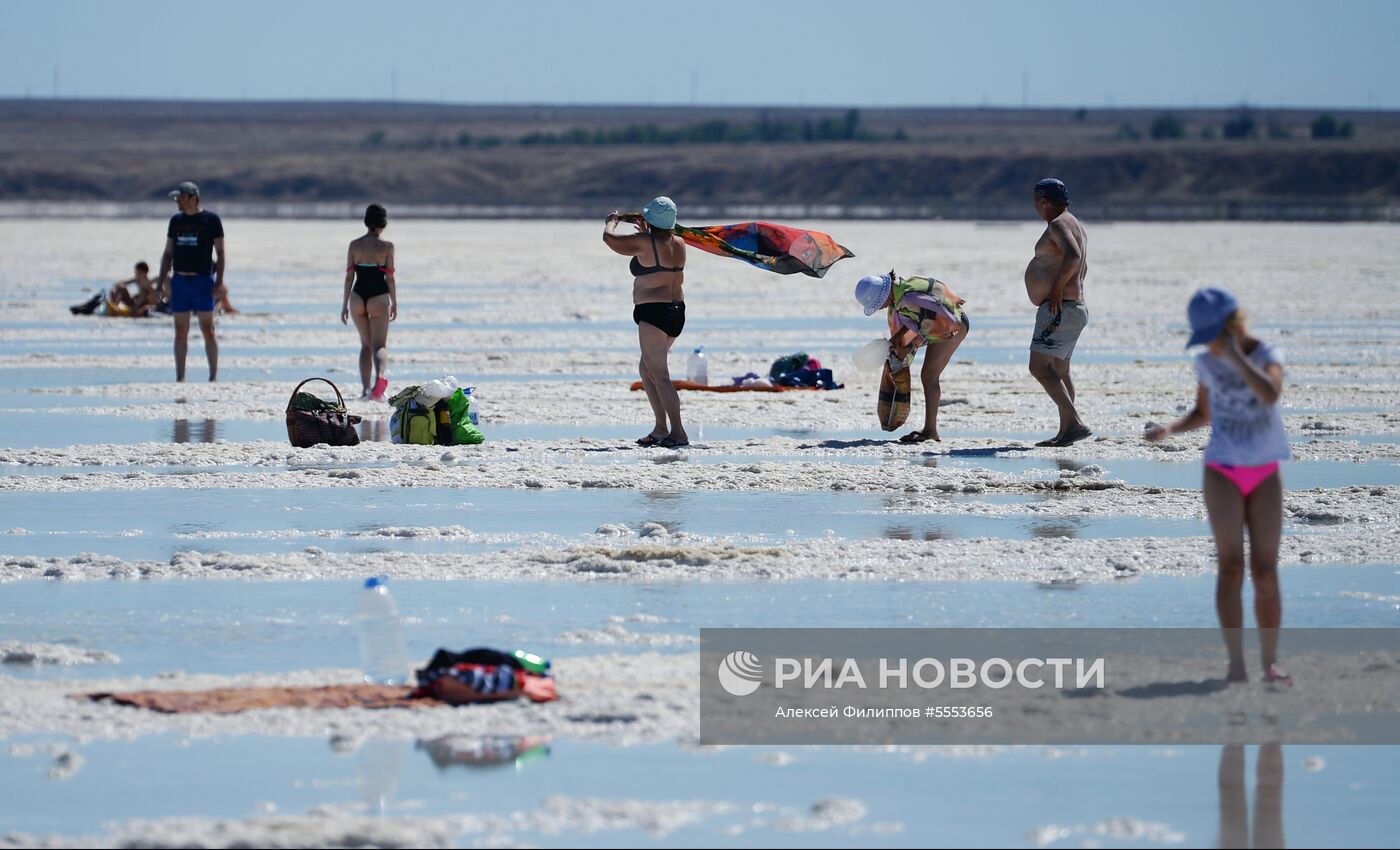 Соляное озеро Баскунчак